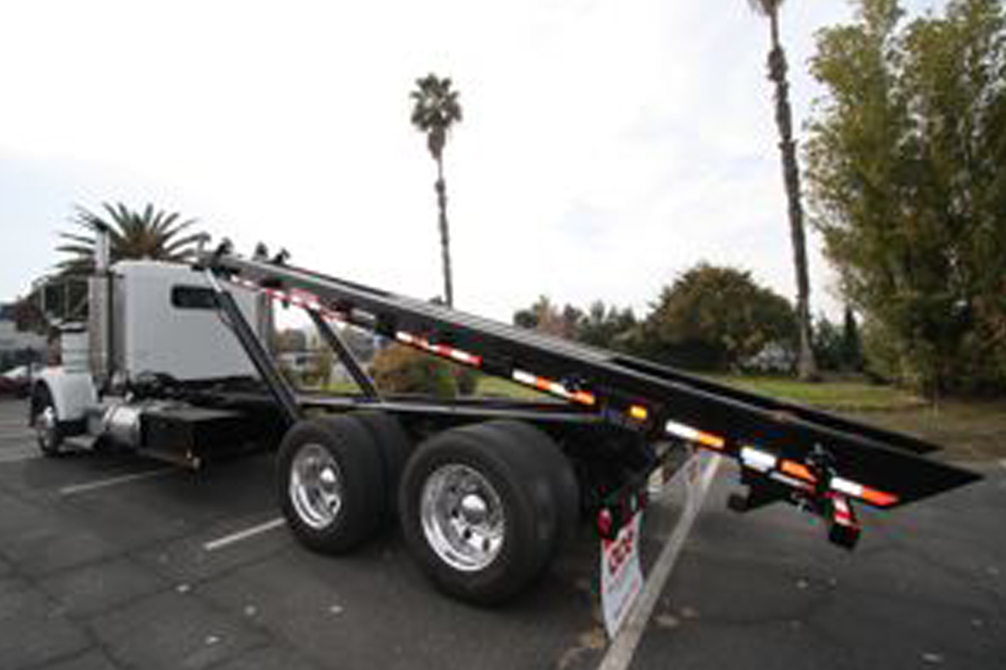 American Carrier Equipment Trailer Sales