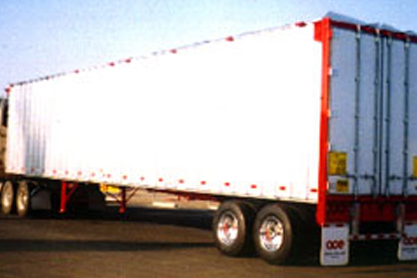 American Carrier Equipment Trailer Sales