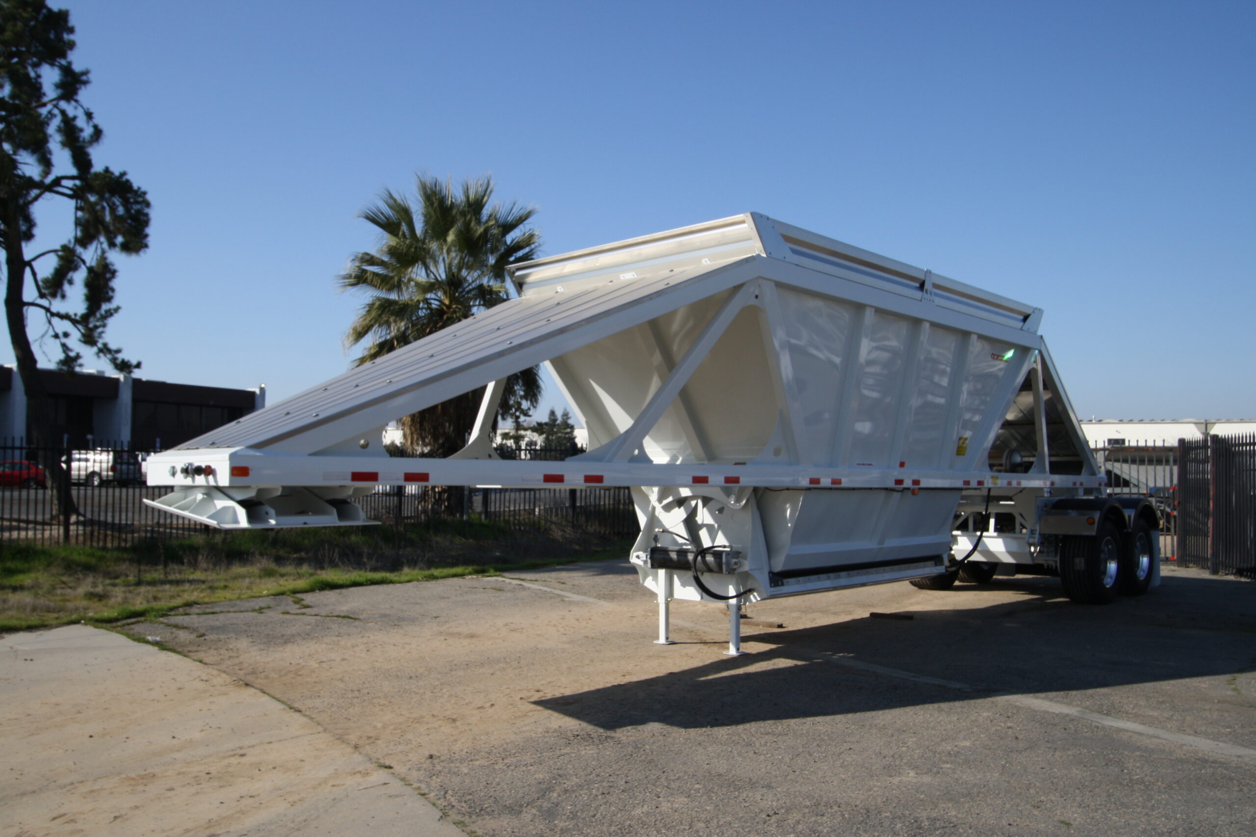 American Carrier Equipment Trailer Sales