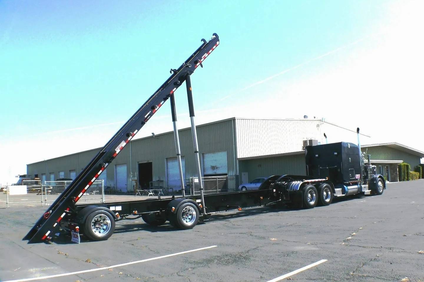 American Carrier Equipment Trailer Sales